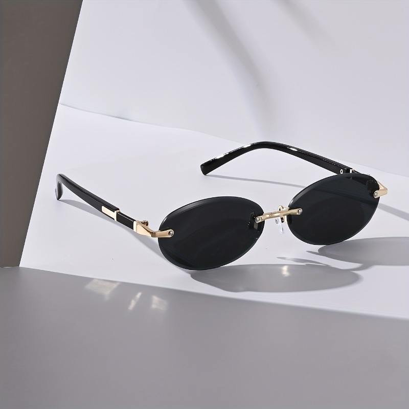 Sexy Small Oval Punk Sunglasse - Metal Photo Panel avaliação e preço
